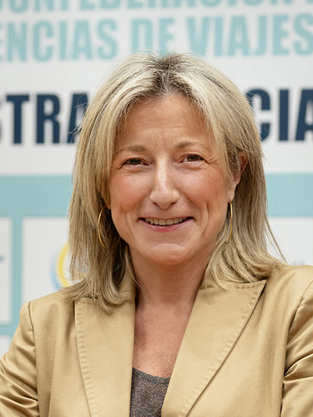 Cristina Bou